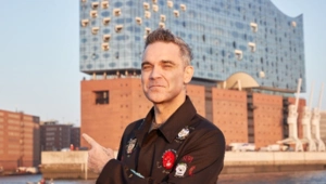 Робби Уильямс пожаловался на проблемы со зрением после уколов для похудения Робби Уильямс пожаловался на проблемы со зрением после уколов для похудения