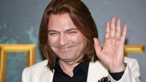 Насыщенный день Дмитрия Маликова — новый альбом и сравнение с героем мемов Насыщенный день Дмитрия Маликова — новый альбом и сравнение с героем мемов