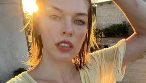 «Настоящие клоны»: Мила Йовович трогательно поздравила маму (ФОТО) «Настоящие клоны»: Мила Йовович трогательно поздравила маму (ФОТО)