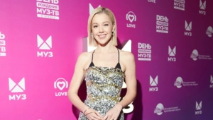 38-летняя Юлианна Караулова похвасталась идеальной фигурой в бикини