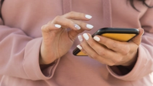 НМГ запустит приложение «Сторис» для просмотра контента в вертикальном формате НМГ запустит приложение «Сторис» для просмотра контента в вертикальном формате