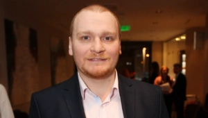 Победивший рак Сергей Сафронов дал совет по борьбе с онкологией Евгению Алдонину Победивший рак Сергей Сафронов дал совет по борьбе с онкологией Евгению Алдонину