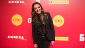 Мама Юлии Началовой опубликовала редкое фото певицы