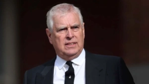 Из-за связей с Эпштейном королевские слуги отказываются обслуживать бывшего принца Эндрю