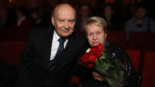 Семейные и творческие архивы Александры Пахмутовой и Николая Добронравова передали в фонды РГБ