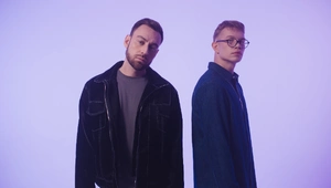 Страсть и боль от потери: VAL и Dante представили клип «Просыпаться» Страсть и боль от потери: VAL и Dante представили клип «Просыпаться»