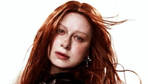 Юлия Савичева воссоздала свой образ из «Фабрики звезд» Юлия Савичева воссоздала свой образ из «Фабрики звезд»