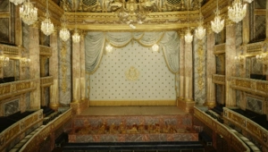 Опера Версаля поставит пьесу, написанную ИИ-Мольером