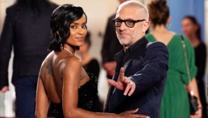 Смелые образы и короткая стрижка: Венсан Кассель и Нара Баптиста блистают на Неделе моды в Париже Смелые образы и короткая стрижка: Венсан Кассель и Нара Баптиста блистают на Неделе моды в Париже