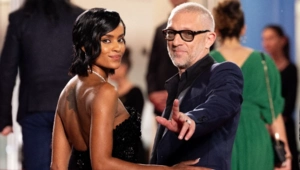 Смелые образы и короткая стрижка: Венсан Кассель и Нара Баптиста блистают на Неделе моды в Париже Смелые образы и короткая стрижка: Венсан Кассель и Нара Баптиста блистают на Неделе моды в Париже