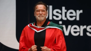 Сын Арнольда Шварценеггера одержал первую победу на соревнованиях по бодибилдингу Сын Арнольда Шварценеггера одержал первую победу на соревнованиях по бодибилдингу