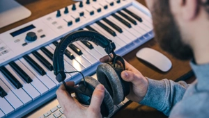 Музыкальные тренды России в 2026: прогноз от эксперта Музыкальные тренды России в 2026: прогноз от эксперта