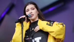 Анет Сай взяла творческую паузу Анет Сай взяла творческую паузу