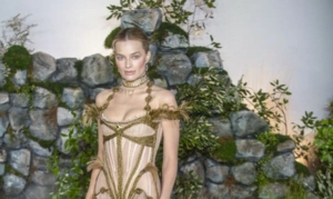 Марго Робби прокомментировала съемки откровенных сцен с Джейкобом Элорди