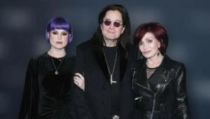 Вдова и дочь Оззи Осборна появились на гламурной вечеринке спустя четыре месяца после смерти рокера