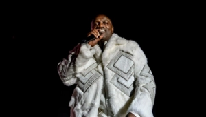 Рэпера Akon'a задержали в США из-за пропуска судебного заседания Рэпера Akon'a задержали в США из-за пропуска судебного заседания