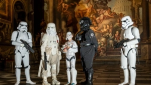 Первый постер к фильму «Звездные войны» ушел с молотка за 300 млн рублей Первый постер к фильму «Звездные войны» ушел с молотка за 300 млн рублей