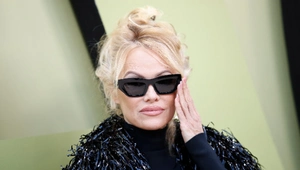 56-летняя Памела Андерсон без макияжа произвела фурор в Лондоне