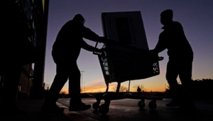 Как фильмы и сериалы отсылают к  «черной пятнице»