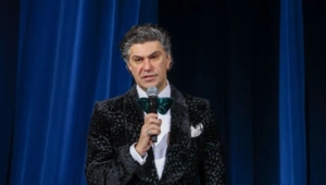 Цискаридзе пристыдил телеведущую за позу на фото в ложе Большого театра Цискаридзе пристыдил телеведущую за позу на фото в ложе Большого театра