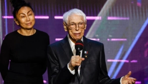 Подруга Александра Зацепина раскрыла секрет долголетия композитора к его 100-летию Подруга Александра Зацепина раскрыла секрет долголетия композитора к его 100-летию