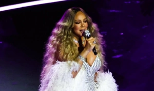 Мэрайя Кэри выпустила оркестровую композицию по случаю своего 57-летия Мэрайя Кэри выпустила оркестровую композицию по случаю своего 57-летия