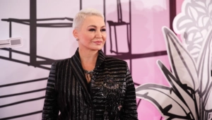 Катя Лель рассказала, как прожить 12 жизней в наступающем 2026 году Катя Лель рассказала, как прожить 12 жизней в наступающем 2026 году