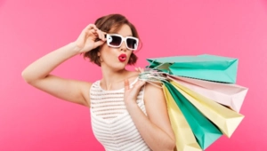 Главные шопоголики мира звезд: от коллекции обуви до квартиры для гардероба