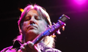 Лоза заявил, что на «Интервидение» выступление важнее песни