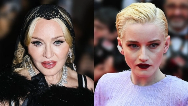 Мадонну и Джулию Гарнер заметили во время съемок нового сезона «Киностудии» в Венеции Мадонну и Джулию Гарнер заметили во время съемок нового сезона «Киностудии» в Венеции