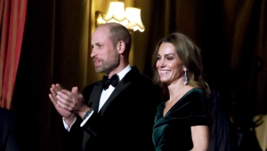 Кейт Миддлтон встретилась с мишкой Паддингтоном на благотворительном вечере