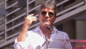 Саймон Коуэлл ответил на обвинения о причастности к смерти Лиама Пейна из One Direction Саймон Коуэлл ответил на обвинения о причастности к смерти Лиама Пейна из One Direction