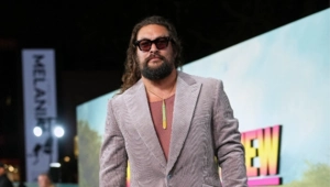 Джейсон Момоа покинул Гавайи из-за мощного наводнения