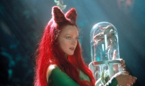 Звезда «Иронии судьбы» мечтает сыграть злодейку из «Бэтмена»