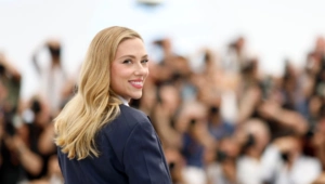 Скарлетт Йоханссон может перейти во вселенную DC и сыграть в сиквеле «Бэтмена»