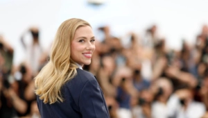 Скарлетт Йоханссон может перейти во вселенную DC и сыграть в сиквеле «Бэтмена»