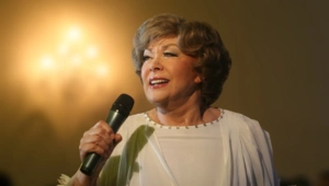 Внук Эдиты Пьехи поделился хорошими новостями о состоянии артистки