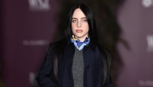 Билли Айлиш призвала миллиардеров отказаться от своего богатства Билли Айлиш призвала миллиардеров отказаться от своего богатства