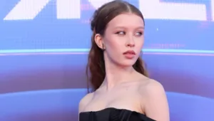 Анна Пересильд раскрыла личный метод борьбы с негативом в Сети Анна Пересильд раскрыла личный метод борьбы с негативом в Сети