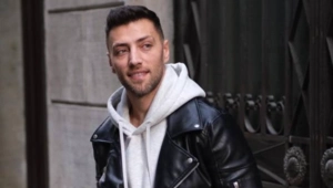 Звезду турецких сериалов Джейхуна Менгироглу обвиняют в мошенничестве Звезду турецких сериалов Джейхуна Менгироглу обвиняют в мошенничестве