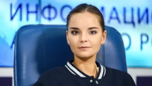 Дина Аверина показала подтянутую фигуру спустя два месяца после рождения сына Дина Аверина показала подтянутую фигуру спустя два месяца после рождения сына