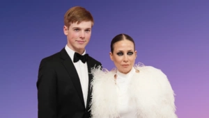 Юлия Барановская вышла в свет вместе с повзрослевшим 20-летним сыном Юлия Барановская вышла в свет вместе с повзрослевшим 20-летним сыном