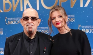 Михаил Шуфутинский подтвердил свой тайный брак Михаил Шуфутинский подтвердил свой тайный брак