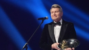 Николай Басков трогательно обратился к маме в ее день рождения