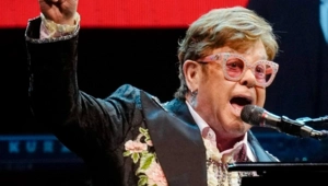 Элтон Джон представил официальный саундтрек мюзикла «Дьявол носит Prada»