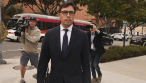 Лечащий врач актера Мэттью Перри признал свою вину в смерти звезды Голливуда Лечащий врач актера Мэттью Перри признал свою вину в смерти звезды Голливуда