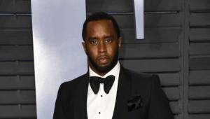 Пользователи Сети считают, что вместо P.Diddy был задержан его двойник