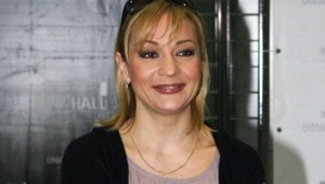 Концертный директор Булановой прокомментировал новости о госпитализации артистки Концертный директор Булановой прокомментировал новости о госпитализации артистки