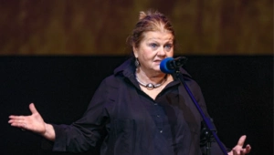 Ирина Муравьева восхитилась смелостью современного поколения актеров Ирина Муравьева восхитилась смелостью современного поколения актеров