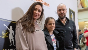 Суд отклонил жалобу Елены Товстик о расторжении брака Суд отклонил жалобу Елены Товстик о расторжении брака